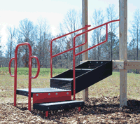 pipe wall with seat for playgrounds